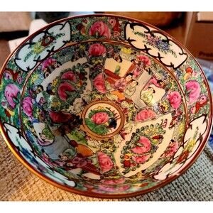 8" Vintage Rose Famille Medallion Bowl  Geisha Hong Kong Small Chip On Rim